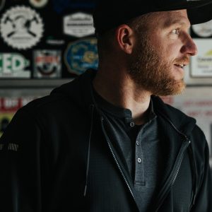 B2 Henley - Image 3